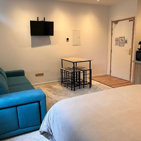 Hdg Hotel Gare De L'Isle Adam Appart'S Hotel Parmain 外观 照片