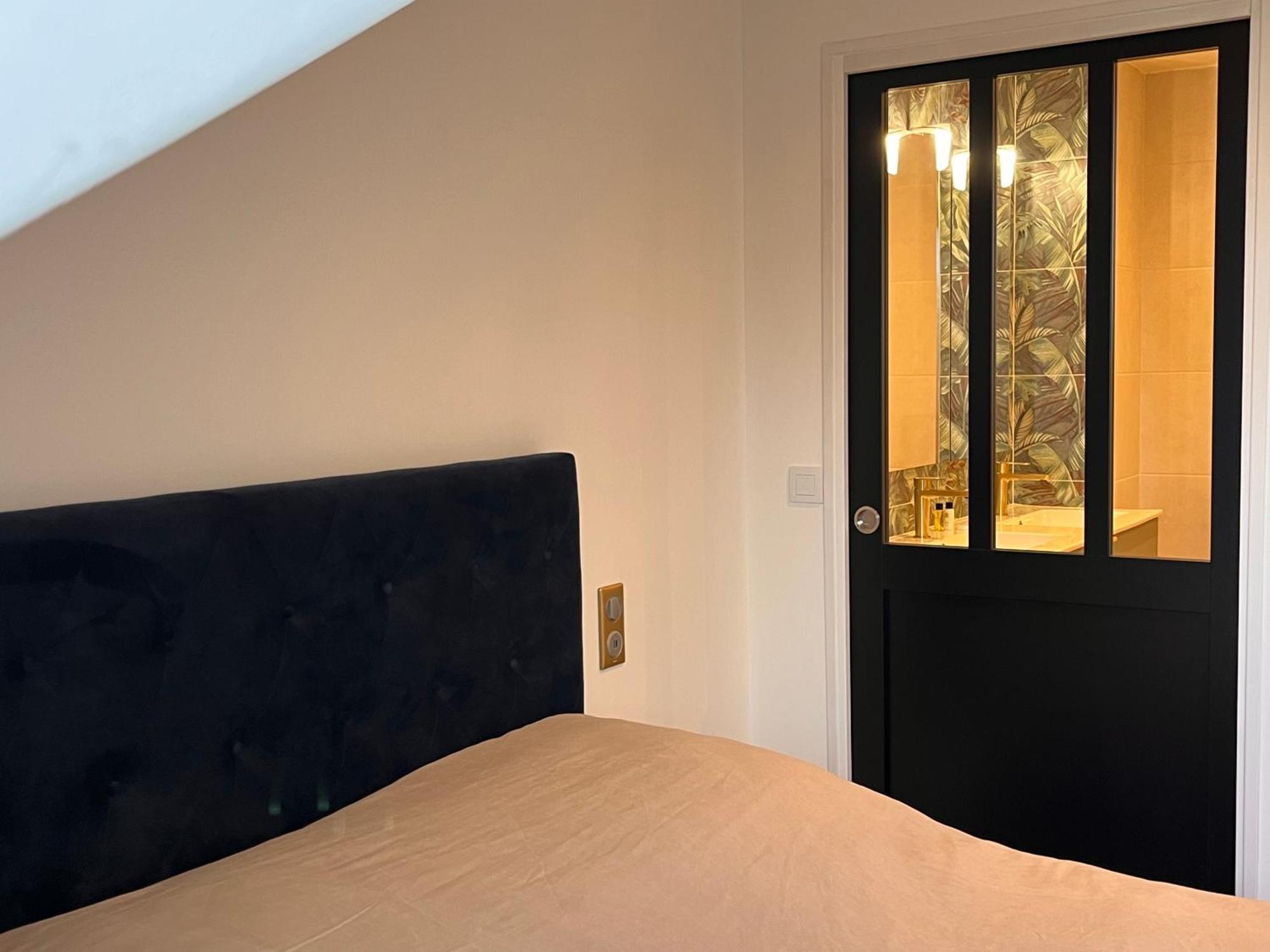 Hdg Hotel Gare De L'Isle Adam Appart'S Hotel Parmain 外观 照片