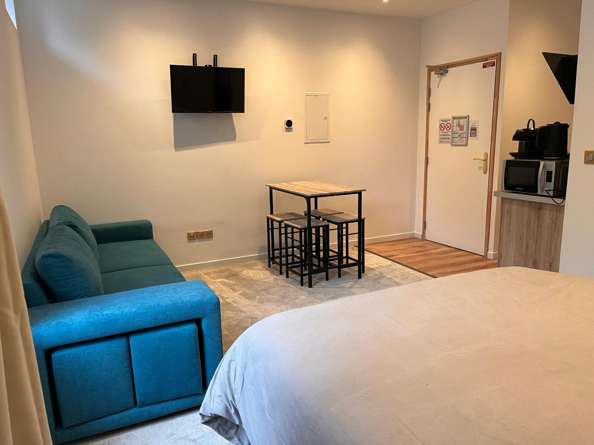Hdg Hotel Gare De L'Isle Adam Appart'S Hotel Parmain 外观 照片